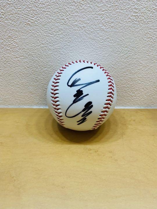 山本浩二　直筆サインボール 野球 元広島カープ 山本 浩二 直筆サインボール - メルカリ